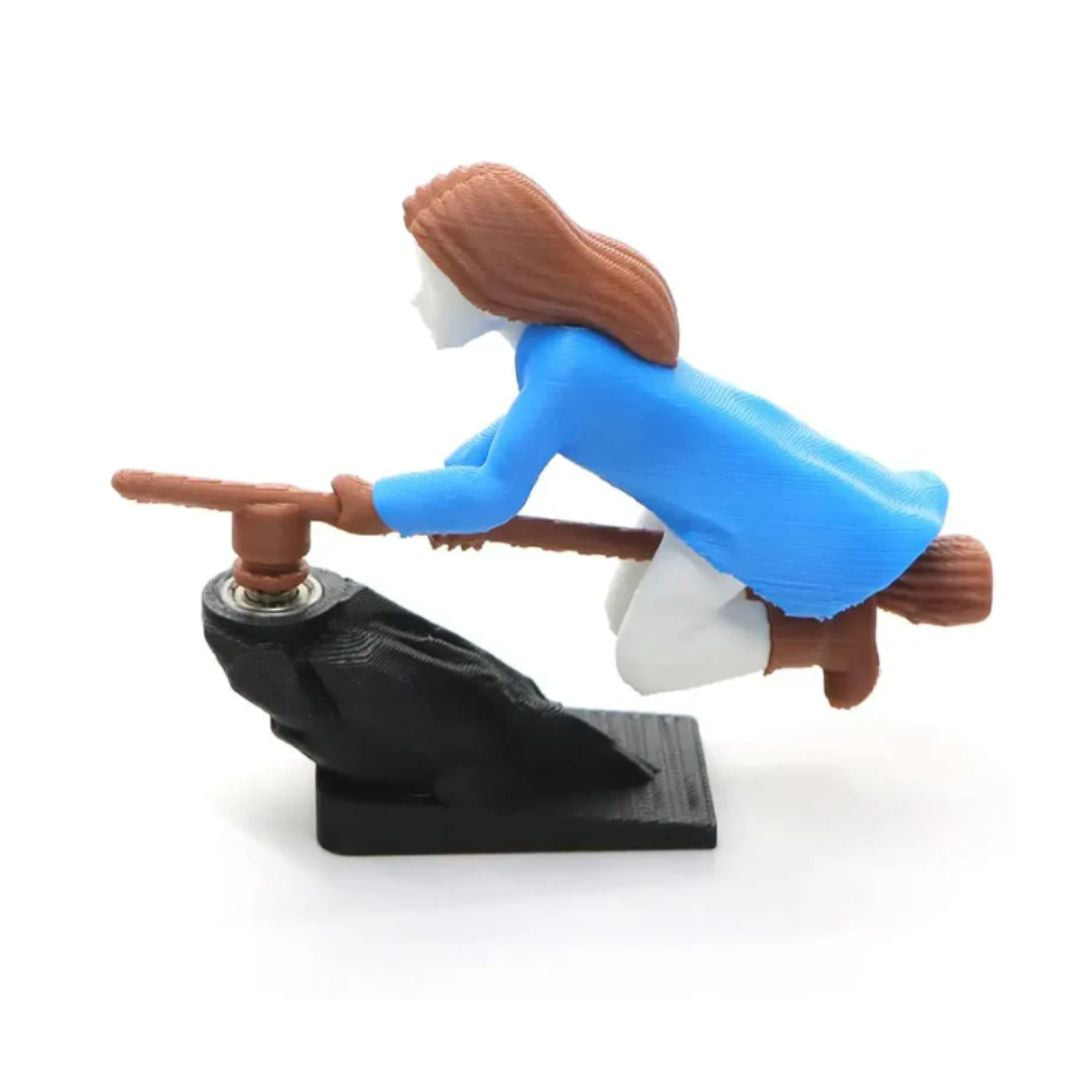 🧹 Magic Drift Flying Toy – Spin, Glide & Soar ✨