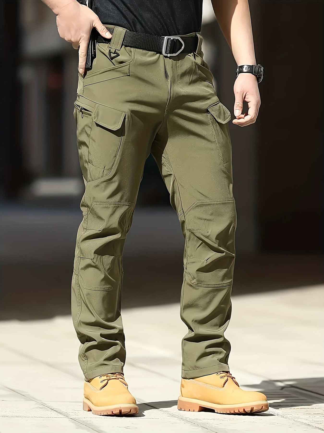 Front tactical pants pocket layout