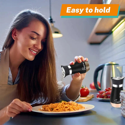 🐧 Penguin Design Salt and Pepper Shaker Set – Cute Shape, 304 Stainless Steel & Precision Dispensing Lid ✨