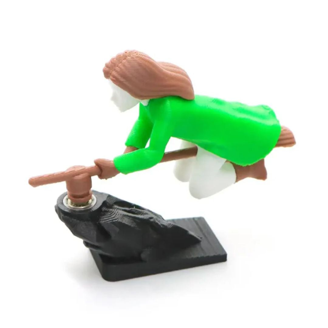 🧹 Magic Drift Flying Toy – Spin, Glide & Soar ✨