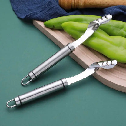 🔪Stainless steel serrated chili pepper deseeder