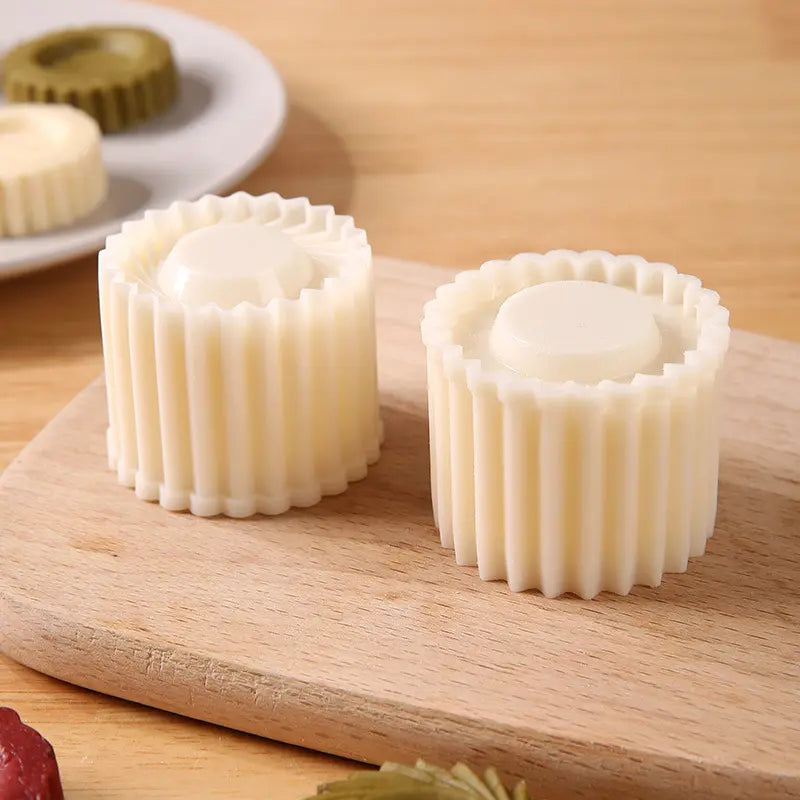 Reusable white ABS pastry molds