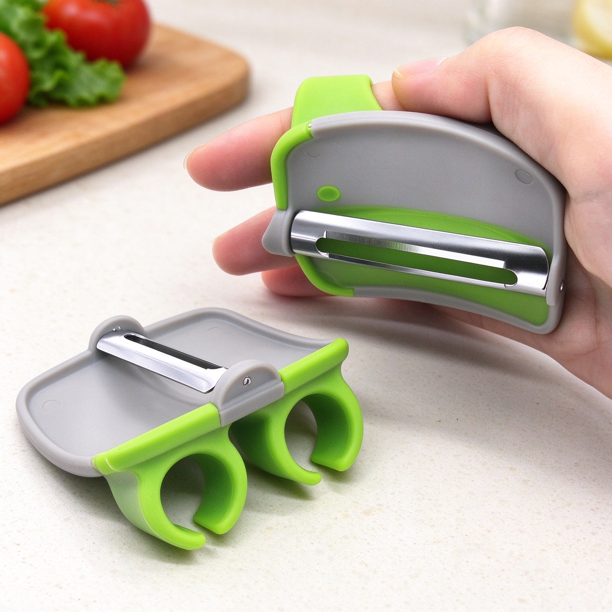 🥔2-Piece Handheld Vegetable Peeler Set – Features Rubber Finger Grips for Comfortable Handling