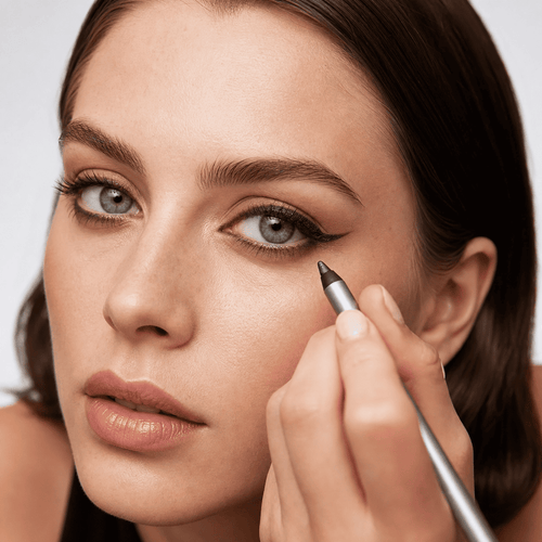 👁️ Waterproof Longwear Eyeliner – All-Day Perfect Lines ✨