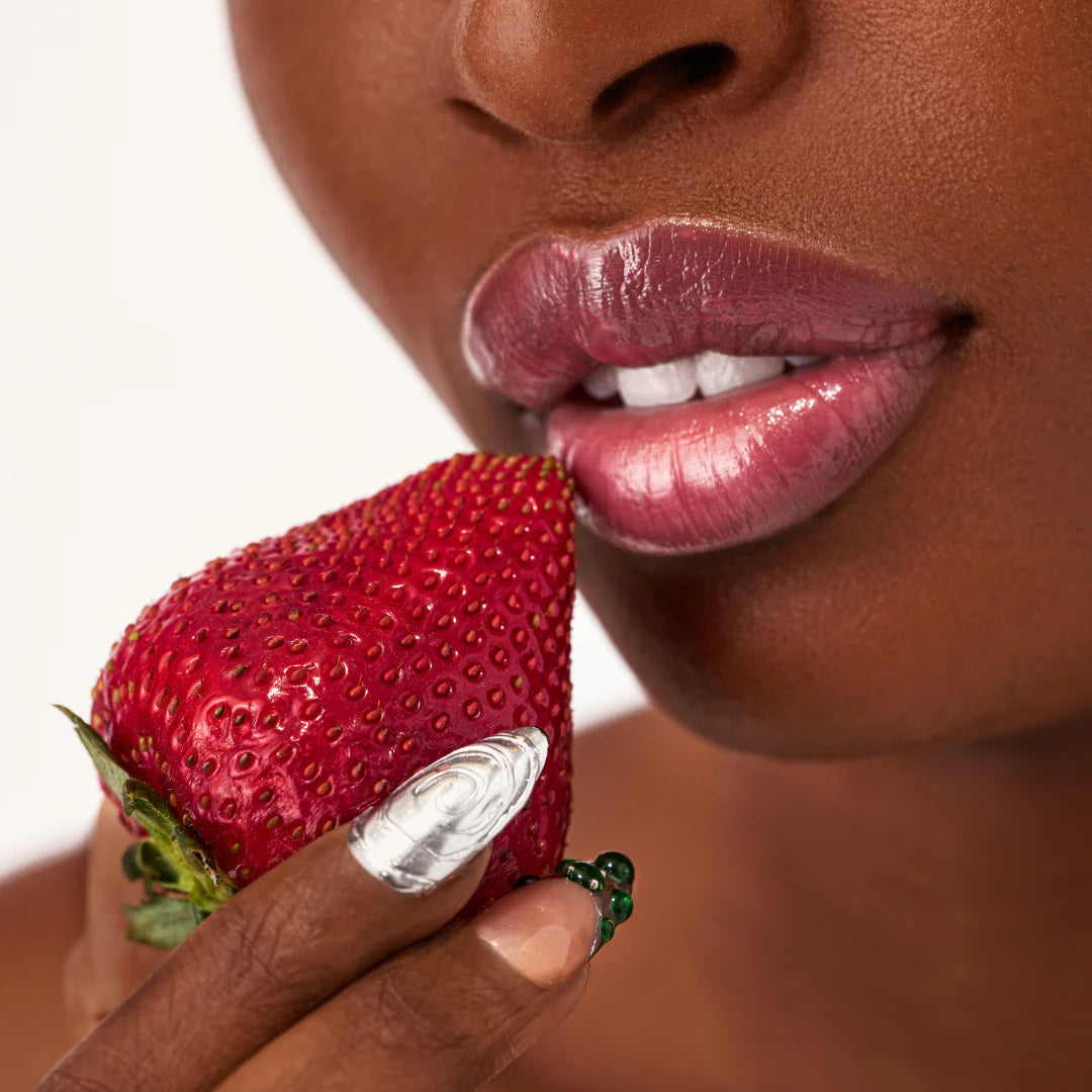 💄 All-Season Hydrating & Up-Plumping Glossy Lip Balm