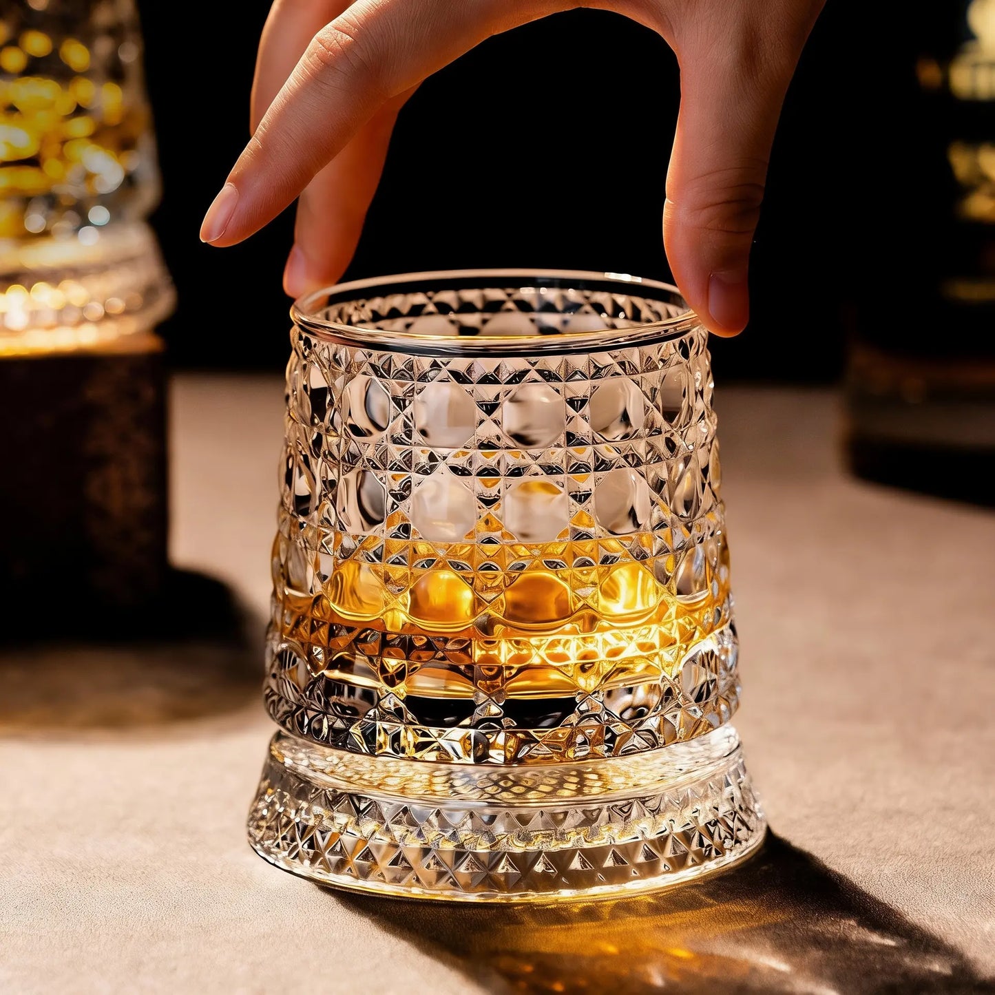Luxury 360° Spinning Crystal Glass 💎✨