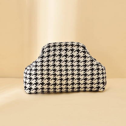 ✨Woven Cloud Clutch Purse – Spacious Statement Bag