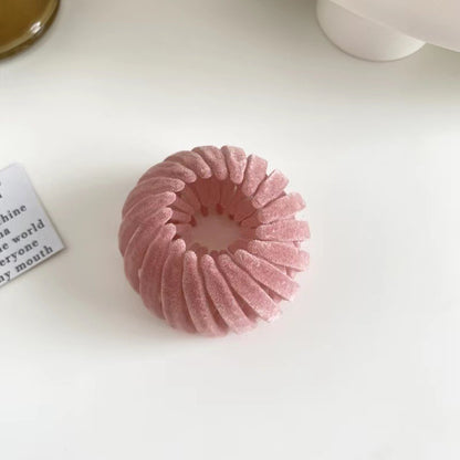Lazy Girl's 3-Second Magic Nest Styler