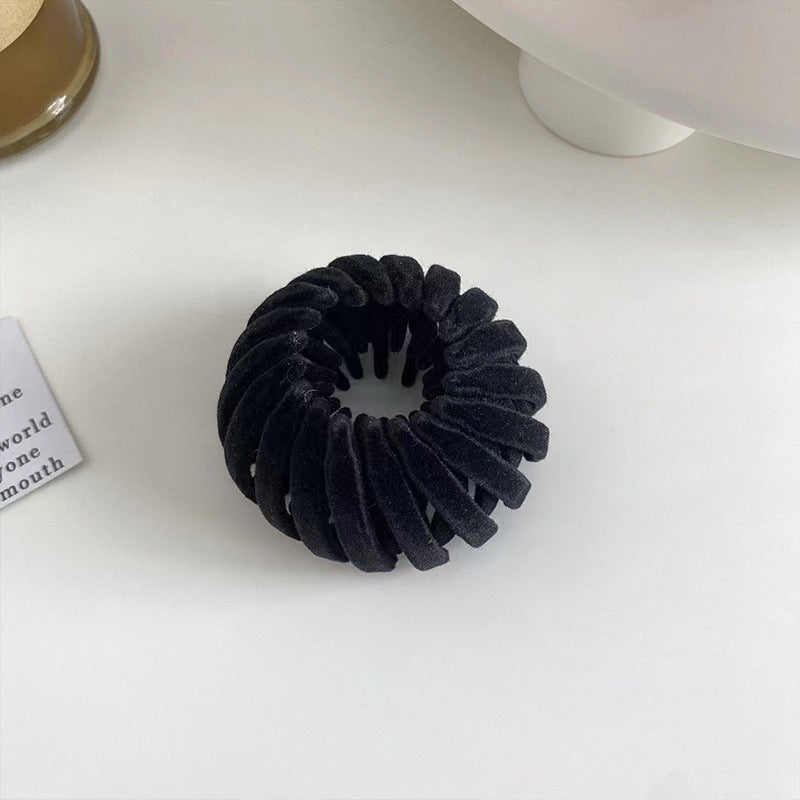 Lazy Girl's 3-Second Magic Nest Styler