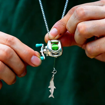 😍 Collectible Mini Fishing Reel Pendant Necklace for Anglers